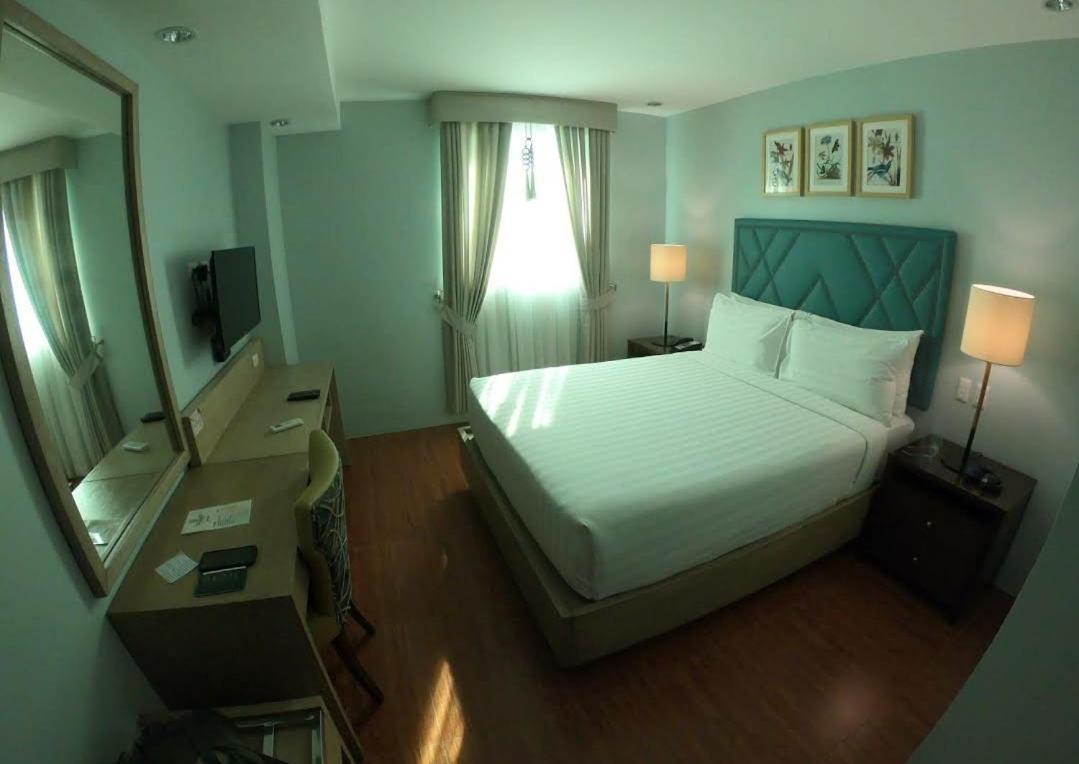 Dalian Peak Hotel Ángeles Extérieur photo