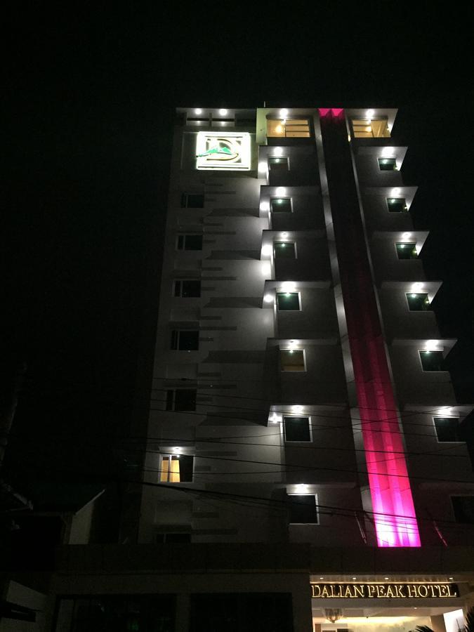 Dalian Peak Hotel Ángeles Extérieur photo